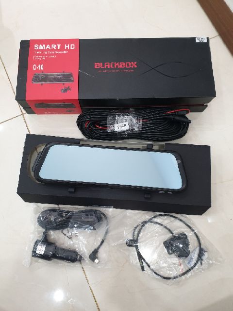 CAMERA HÀNH TRÌNH BlackBox Q10 KẸP GƯƠNG 12-24V dùng cho xe tải