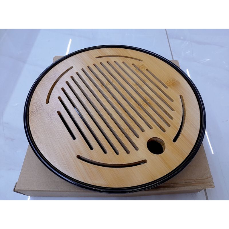 Khay bàn trà bằng tre đế nhựa tròn