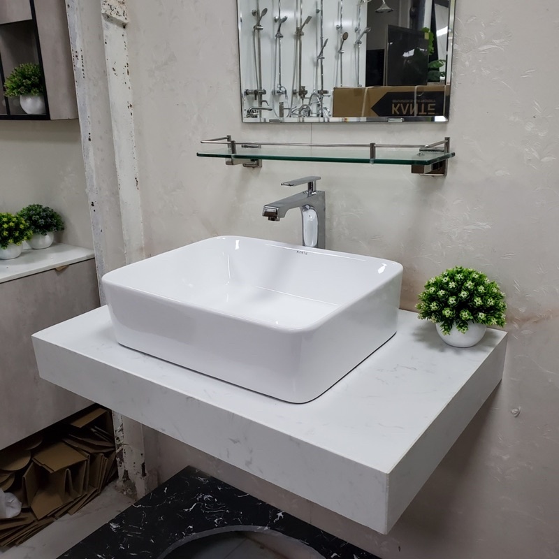 Bàn đá vuông hộp đặt chậu lavabo