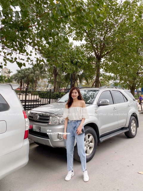 Áo croptop trễ vai phồng | BigBuy360 - bigbuy360.vn