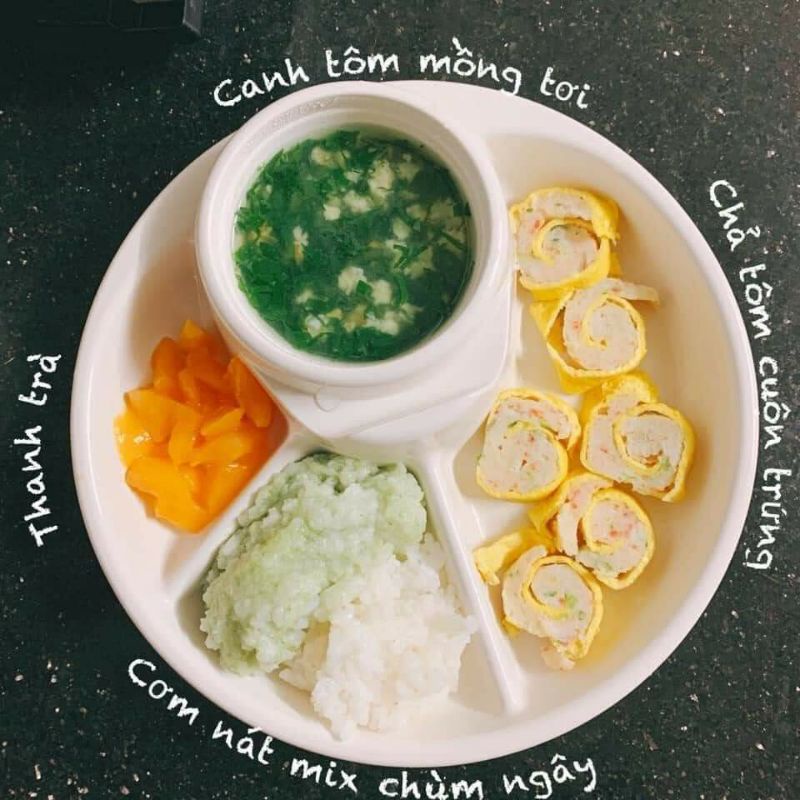 Khay Ăn Dặm Chia 3 Ngăn Cho Bé Có Kèm Khay Để Cốc, Thìa Dĩa - Hàng Nhật Khẩu Nhật