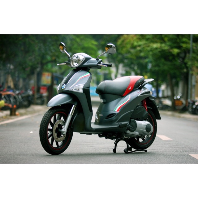 Vỏ  Sau Xe Máy Piago Liberty Chính Hãng DPLUS