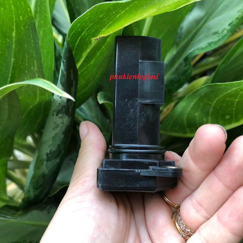 Cảm biến MAF đo gió Mitsubishi Grandis MR985187 hàng OEM
