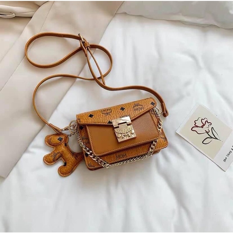 Túi MOM kèm móc ngựa