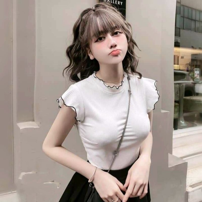 ÁO CỔ TRÒN TAY NGẮN VIỀN BÈO CROPTOP A2VB