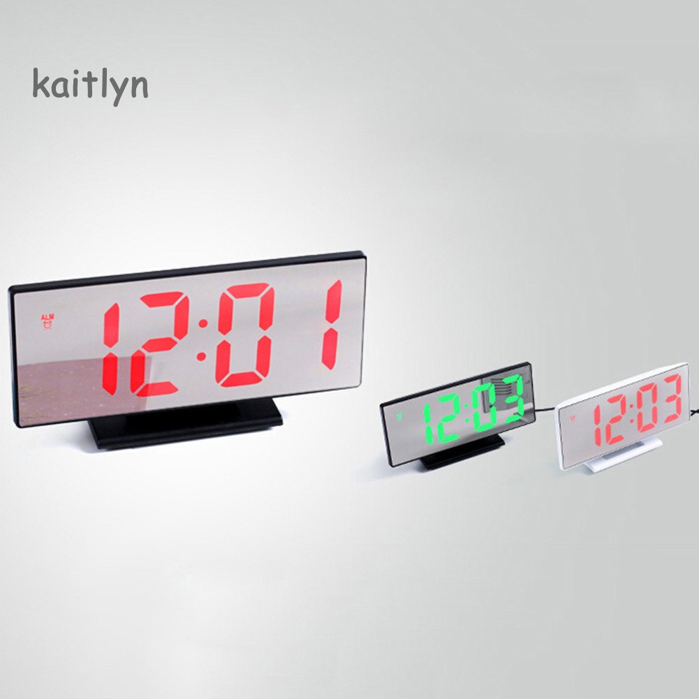 Đồng hồ điện tử màn hình LED để bàn có báo thức hiển thị thời gian