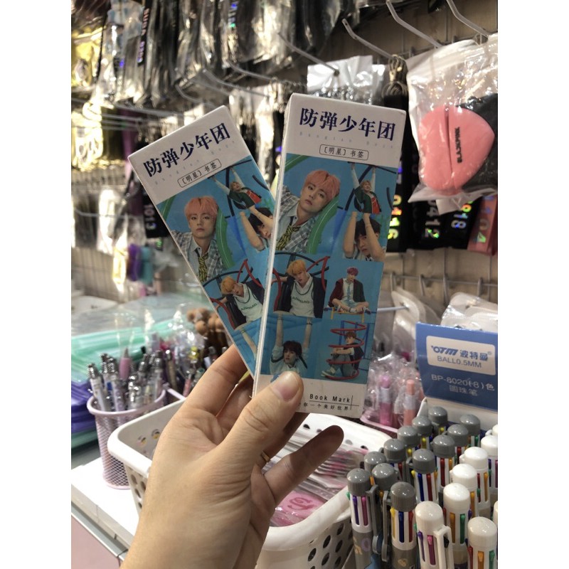 Bookmark BTS 36 tấm Answer