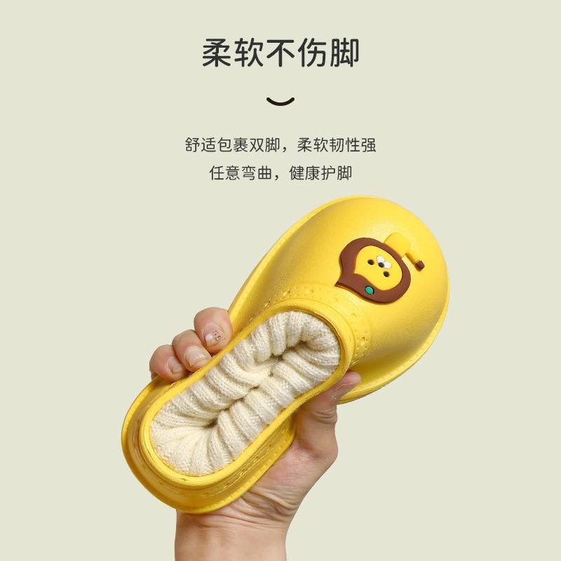 Giày Cartoon slipper cho bé họa tiết dễ thương giày thể thao cho bé GT5