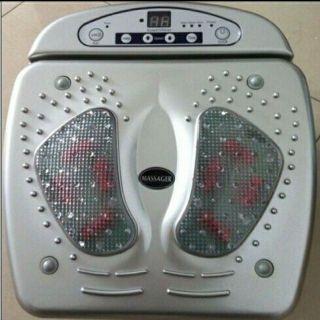 Máy massage chân đèn hồng ngoại LC-604