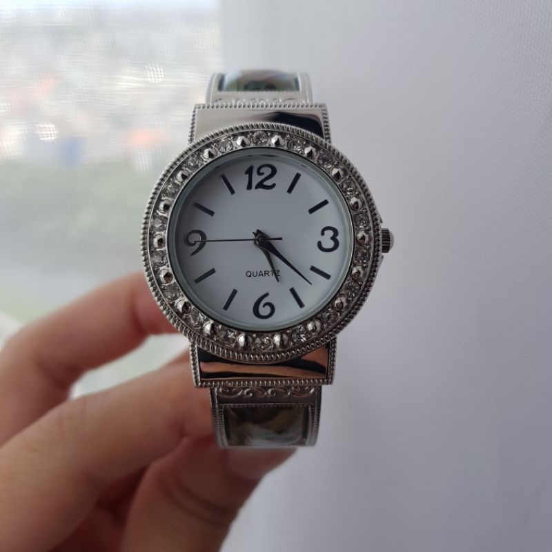 Đồng hồ si Nhật Bản hiệu GENEVA cho nữ