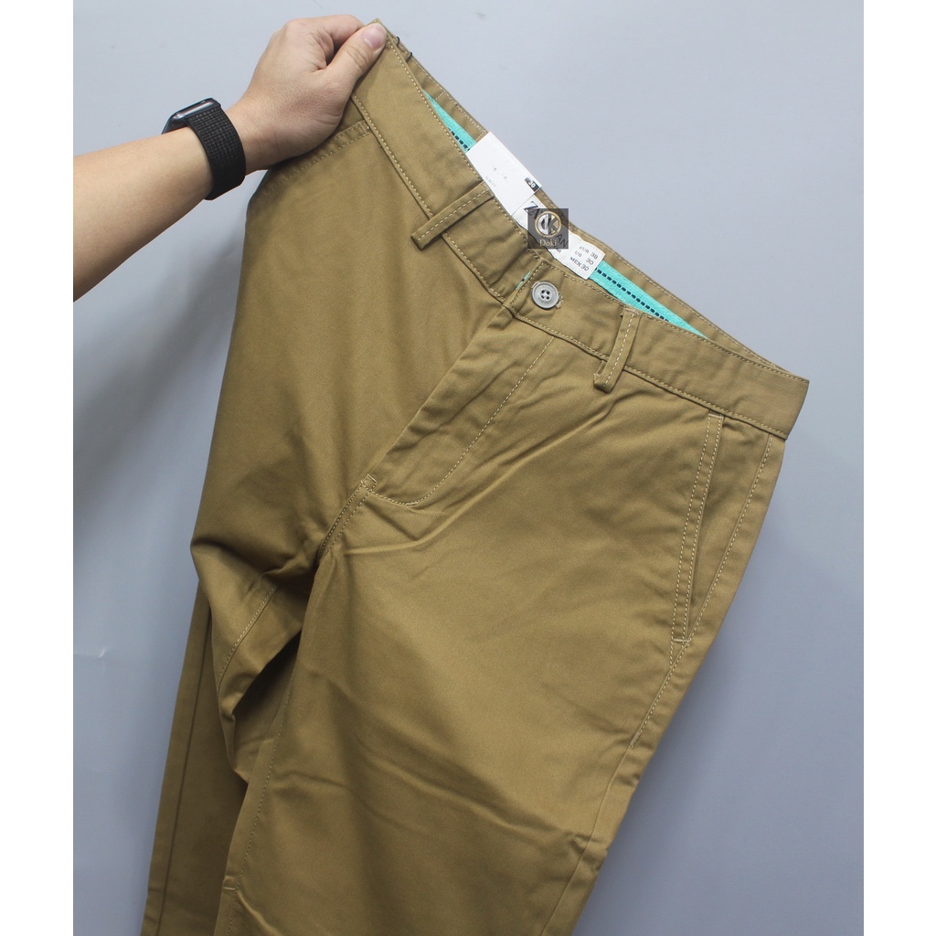 Quần Kaki Nam Cao Cấp Màu Nâu Quần kaki túi chéo dáng ôm đứng, chất vải co giãn thoáng mát - DOKI KC-09