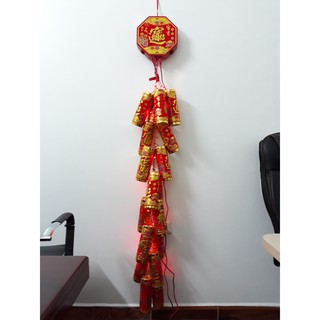 Pháo điện tử phát tiếng treo ngày Tết có bộ điều khiển