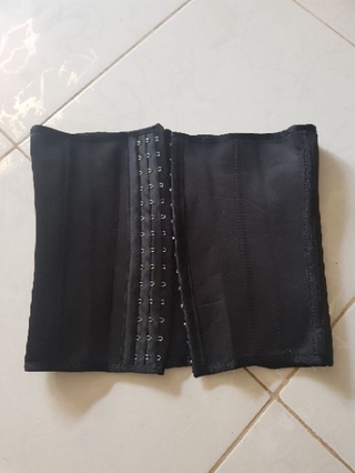 Đai nịch bụng giãm mỡ