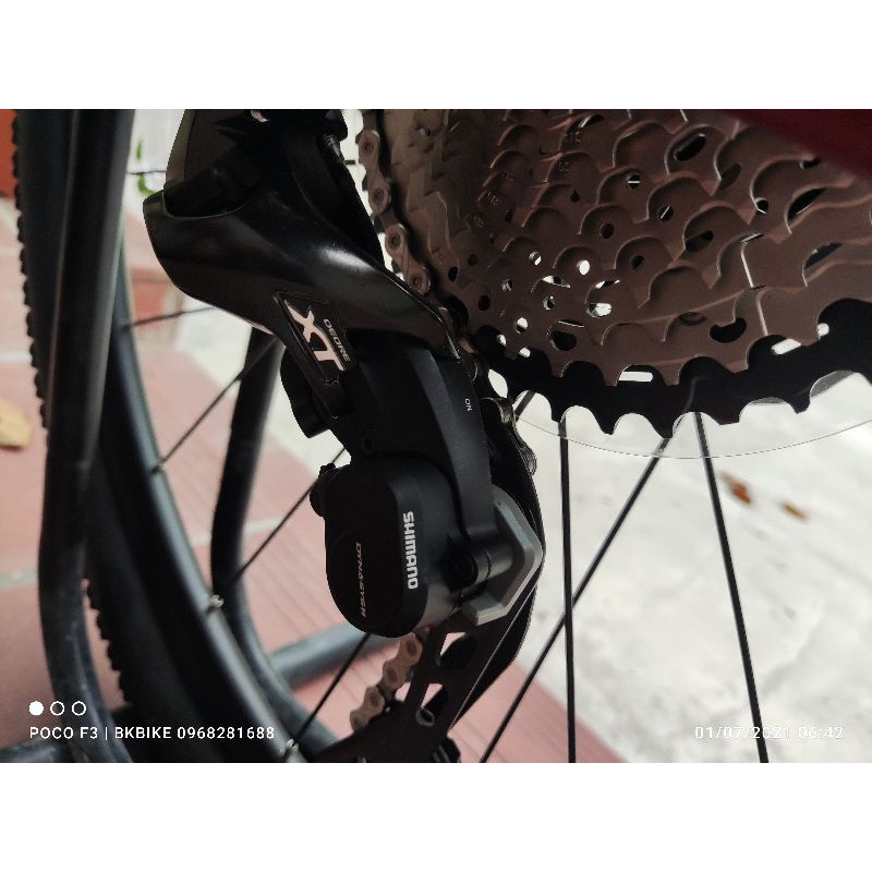 Xe Đạp Thể Thao Giant XTC 800 Plus - Groupset SLX, khung nhôm, phanh dầu, phuộc hơi, trục rỗng