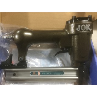 Súng bắn đinh thẳng bằng hơi F30 JOK - Bắn đinh thẳng