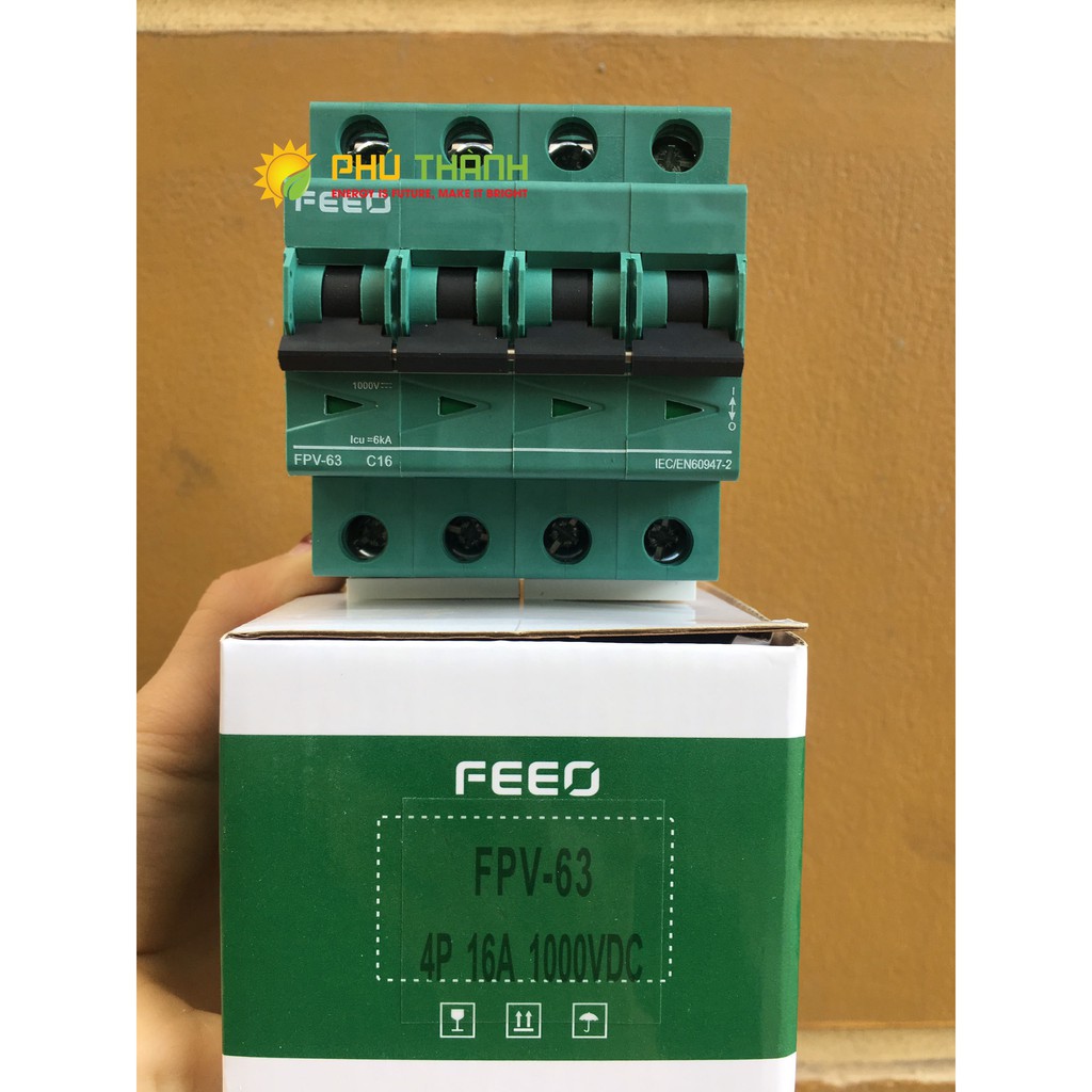 Thiết bị đóng cắt MCB 1000V DC 4P dùng cho hệ thống điện Năng lượng mặt trời - Chính hãng FEEO