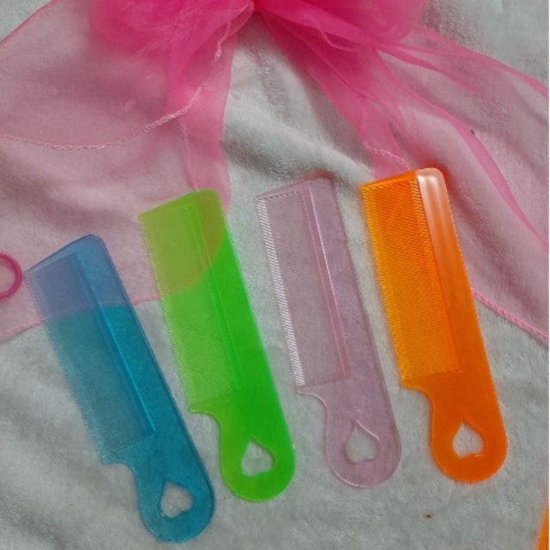 Lược dày chải chí