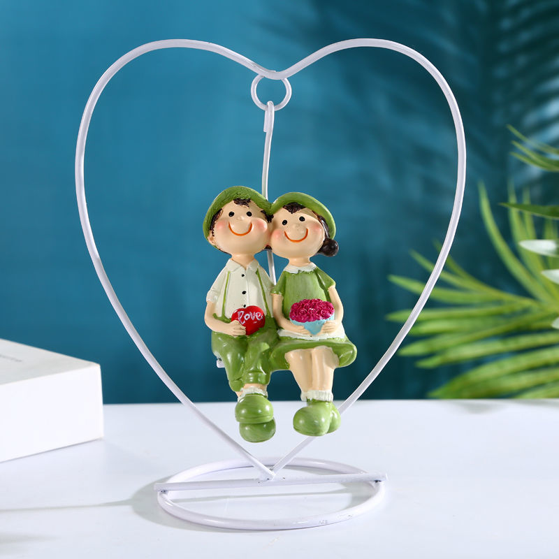 Mô hình tượng sáng tạo dùng để trang trí nội thất