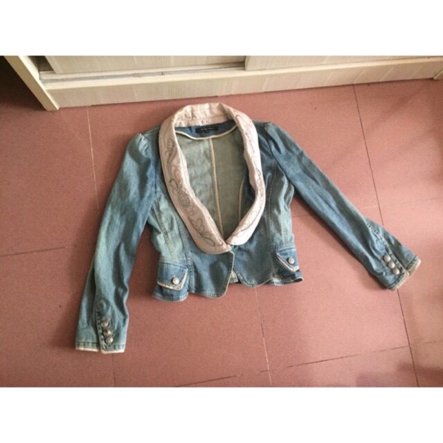 Áo khoác jean dạng vest T03