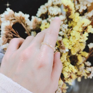 Nhẫn nữ hạt cườm tone nude phong cách Hàn