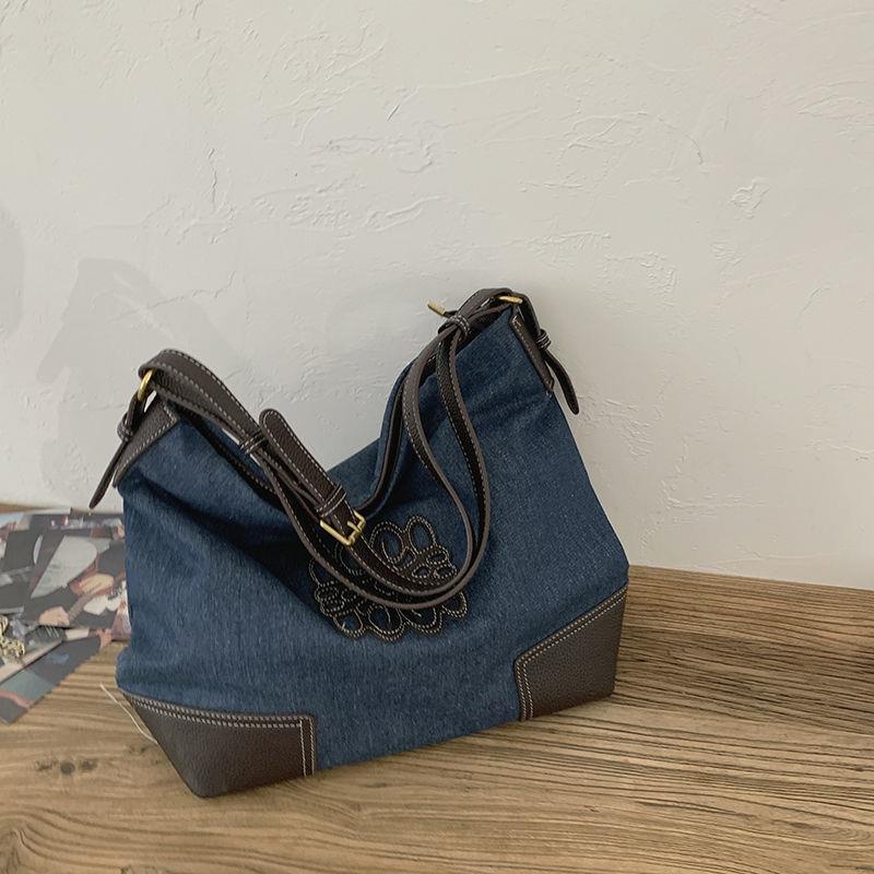 Túi Đeo Vai Bằng Vải Canvas Dễ Phối Đồ Thời Trang Phong Cách Mới Năm 2021 Cho Nữ