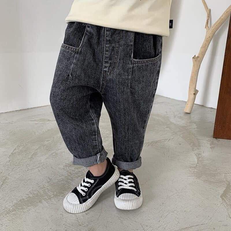 Quần jeans bé trai