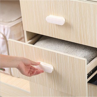 Tay nắm cửa đa năng dán ngăn kéo, cửa tủ siêu tiện dụng - giao màu ngẫu nhiên