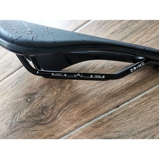 Yên xe đạp thể thao Racework Ultralight CRMO