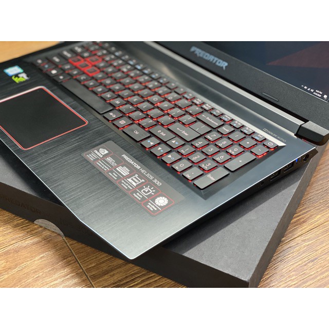 Laptop Acer Predator Helios 300  chuyên game