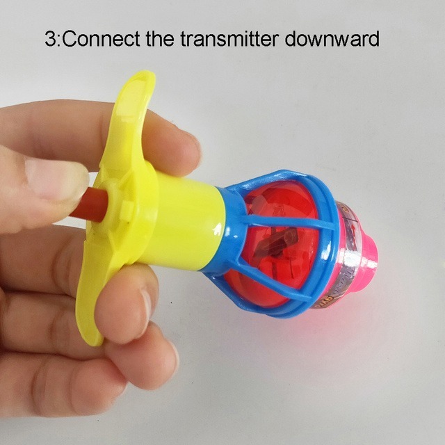 Con quay đồ chơi có đèn LED nhiều màu sắc vui nhộn độc đáo cho trẻ em