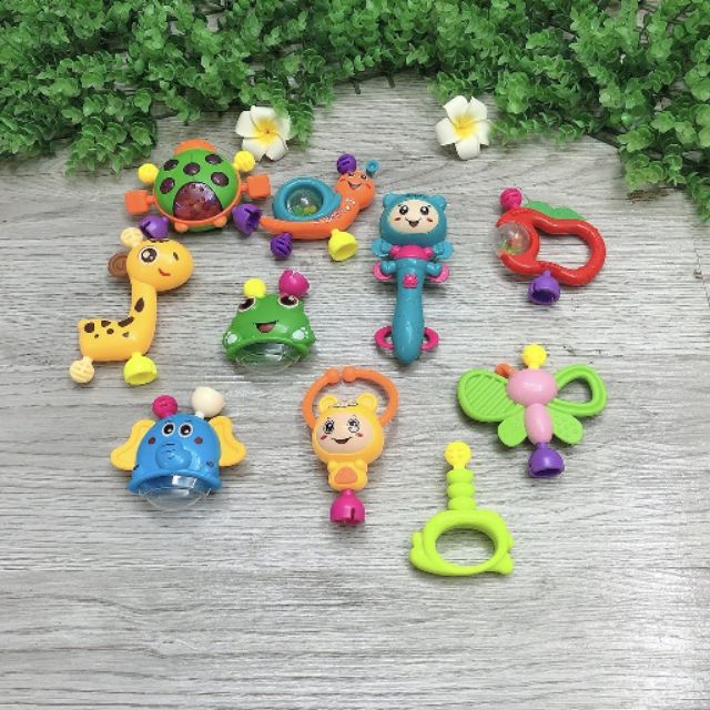 Bộ đồ chơi xúc xắc màu sắc 10 món cho bé yêu