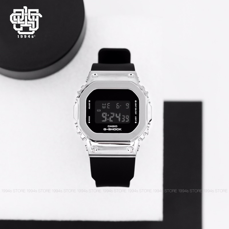 Đồng hồ nữ Casio G-SHOCK S GM-S5600-1 chống va đập chính hãng