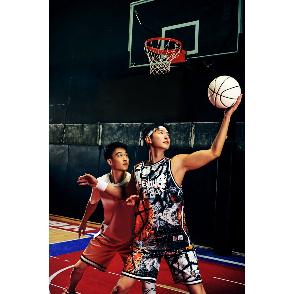Quần Đùi Nam PEAK Basketball Ghi Cam F7222051