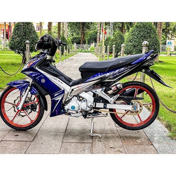 Chắn xích yamaha Exciter 135 2010 chính hãng