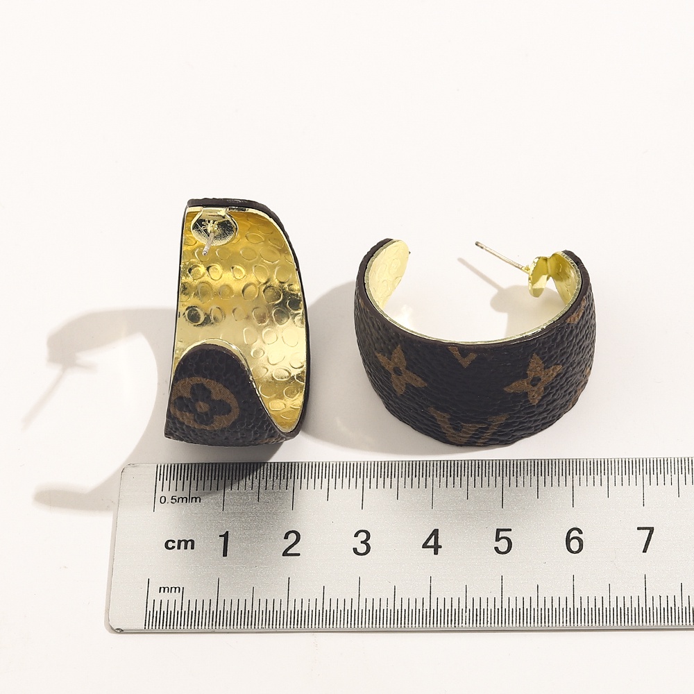 LOUIS VUITTON Bông Tai LV Bằng Thép Titan Thời Trang Cho Nữ