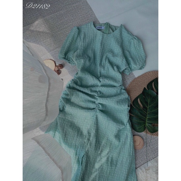 ĐẦM XỐP CHÍT EO DÁNG DÀI XẺ TÀ