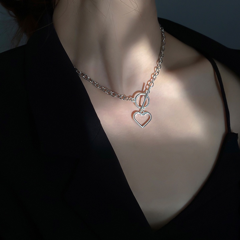 Vòng cổ Mặt Hình Bướm Bằng Kim Loại Phong Cách Hip hop Hàn Quốc Thời Trang