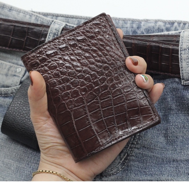 Ví Nam Da Cá Sấu - Bóp Đứng 2 Mặt Da Cá Sấu Thật Được Hoàn Thiện Từ Vân Bụng Sang Trọng Thời Trang Bảo Hàng 12 Tháng