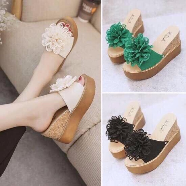 Dép đế xuồng hoa to đẹp