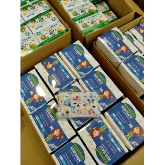 Khau trang y te 4 lop cho be