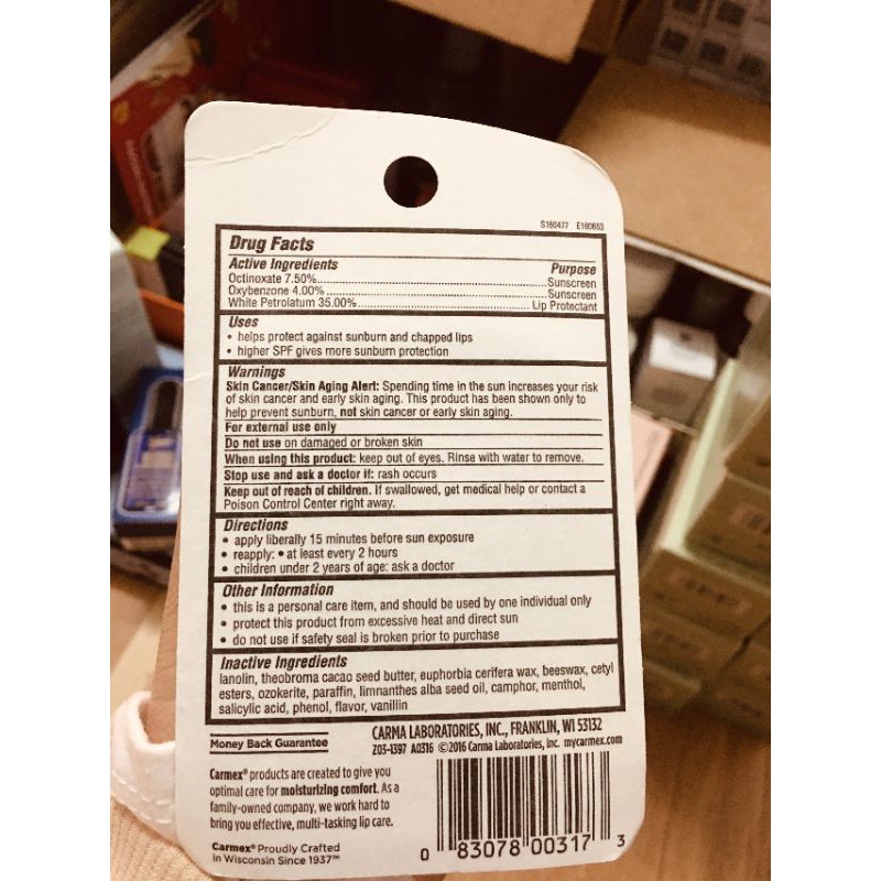 Son dưỡng môi chống nắng Carmex lip balm bán chạy số 1 tại Mỹ