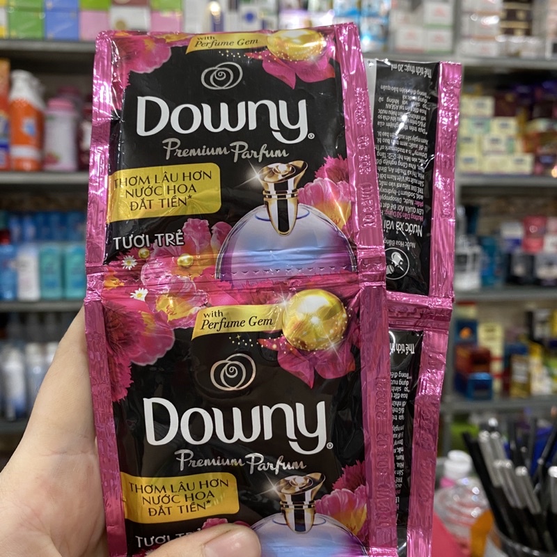 Nước xả vải Downy tươi trẻ dây 10 gói