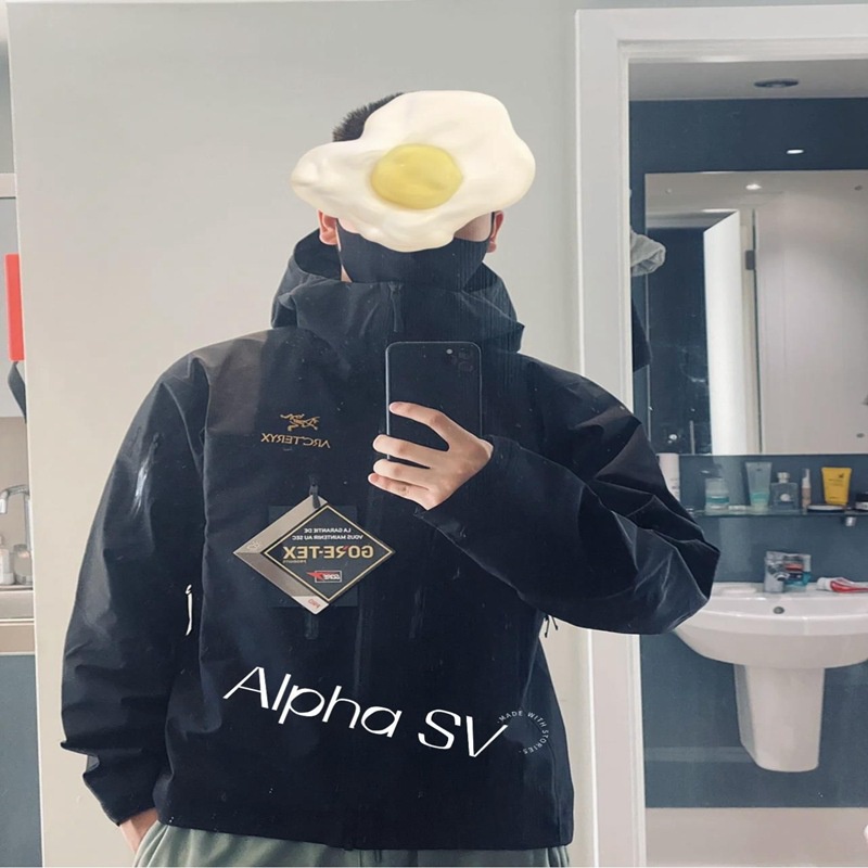 U2GC ARCTERYX 22SS spot black gold embroidered hard shell jacket windproof waterproof hooded jacket jacket