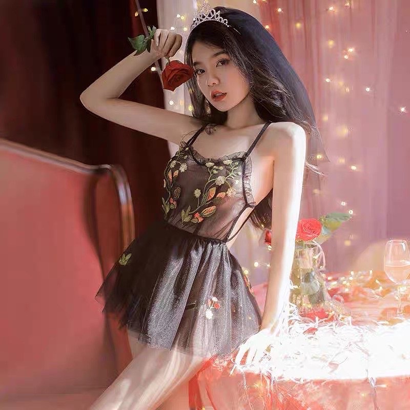 Mã FM7892+98 Cosplay Cô Dâu - Váy Voan Mỏng Thêu Hoa Kèm Phụ Kiện Vương Miện - Phong Cách Hoá Trang Gợi Cảm Cho Nữ