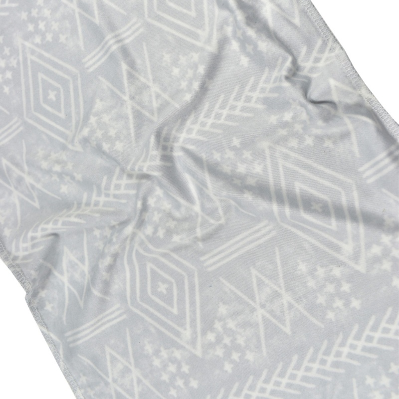 Chăn Quấn Làm Phông Nền Chụp Ảnh Cho Bé Sơ Sinh Dễ Thương