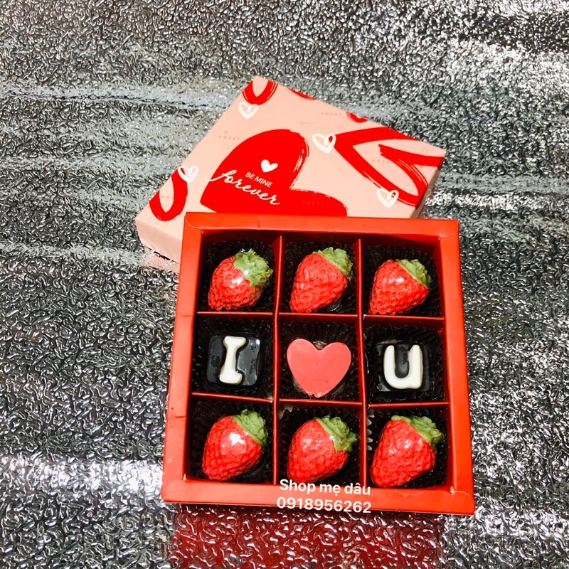 socola valentine dâu tây
