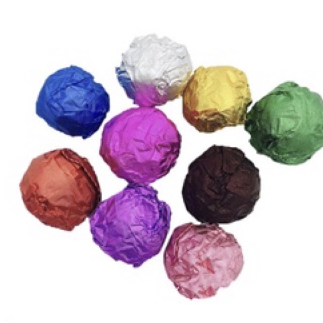 Giấy bạc bọc socola Kt 8cm*8cm và 10cm *10cm (100 tờ)