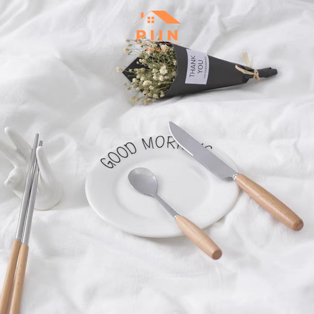 Vải phông nền trắng background chụp Studio, Lookbook hoặc Livestream khổ lớn 3mx2,4m, tặng kèm móc treo