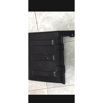 Chắn bùn bánh sau bên lái xe tải K2700, K3000, K165, K190...