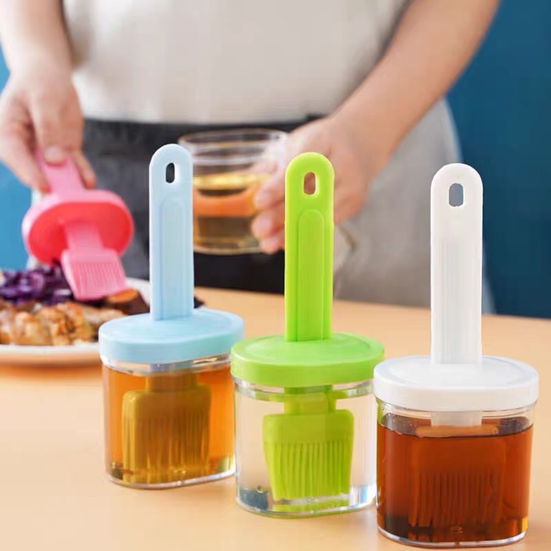 Chổi silicon quét dầu ăn kèm lọ đựng siêu tiện